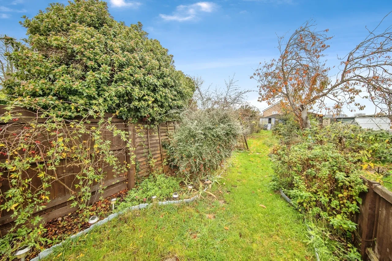 Church Road, Great Cornard, Sudbury, Suffolk, CO10, photo 14