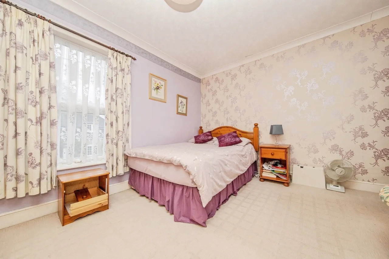 Church Road, Great Cornard, Sudbury, Suffolk, CO10, photo 10
