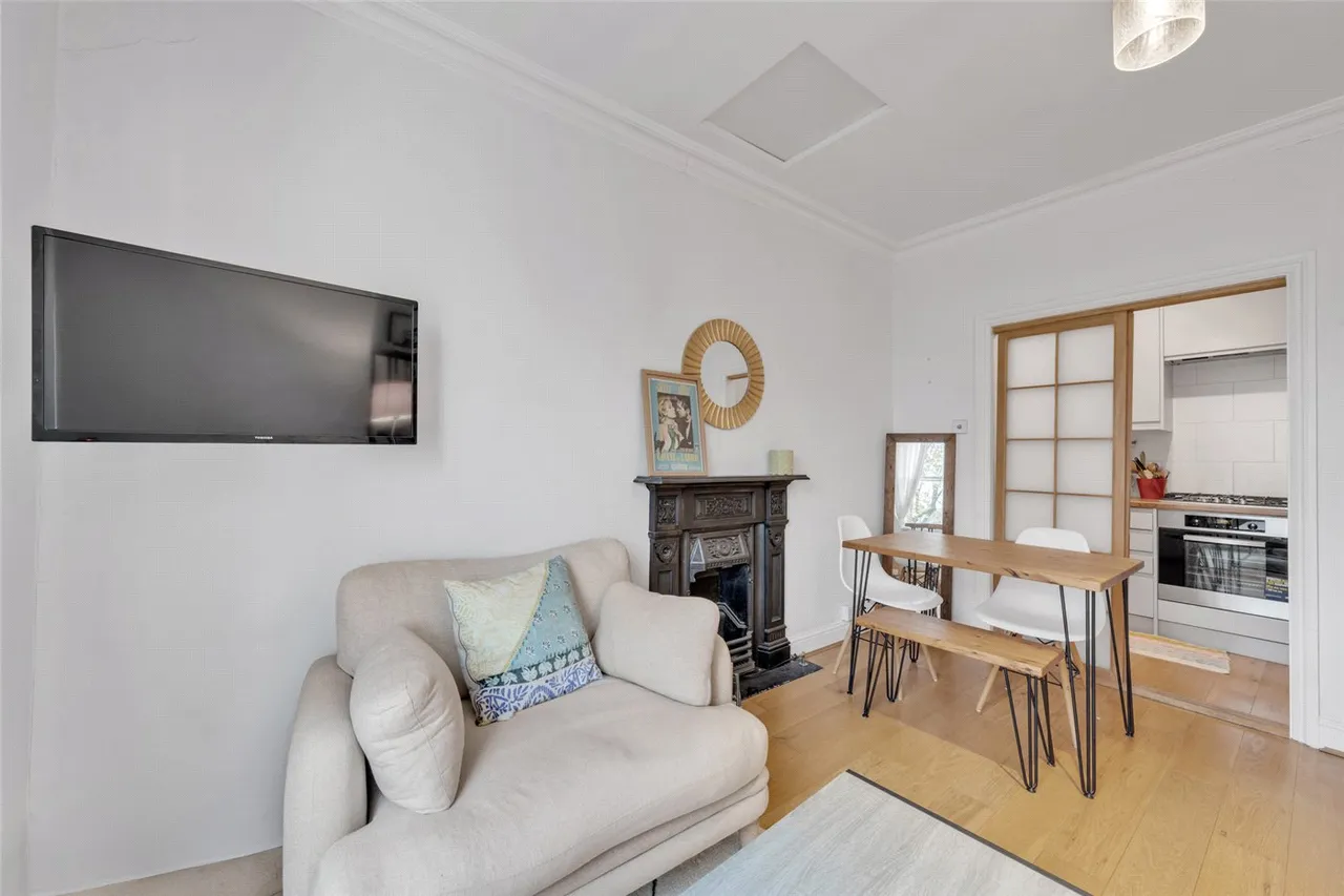 Belgrave Gardens, St John's Wood, London, NW8, photo 10