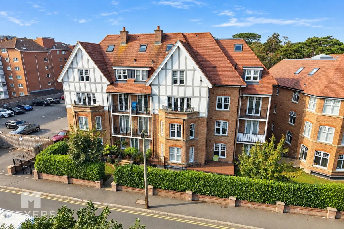 Knyveton Road, Bournemouth, BH1, photo 30
