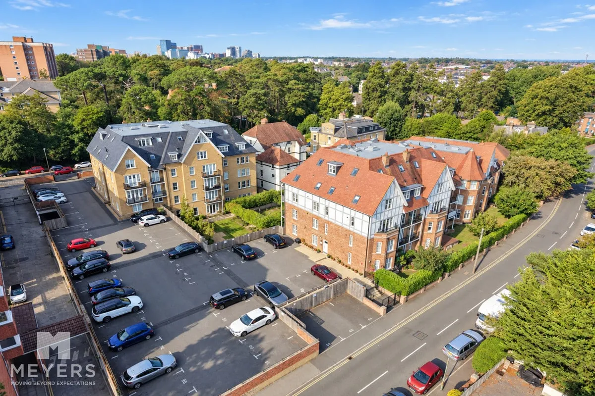Knyveton Road, Bournemouth, BH1, photo 29