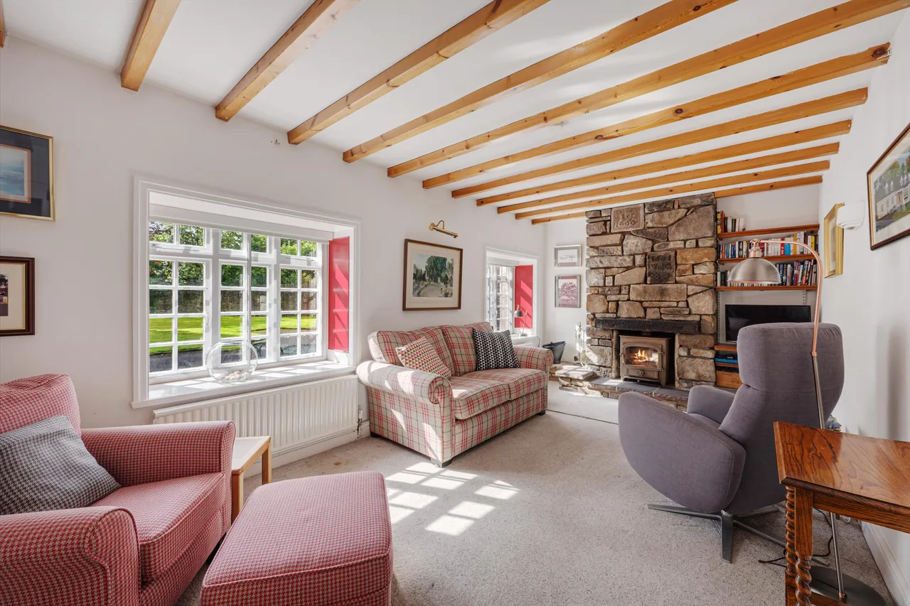 New Road, Haigh, photo 6