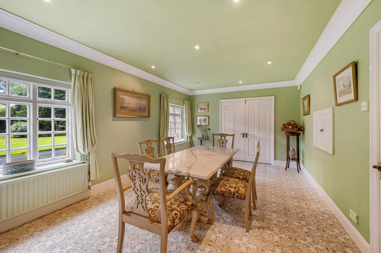 New Road, Haigh, photo 9