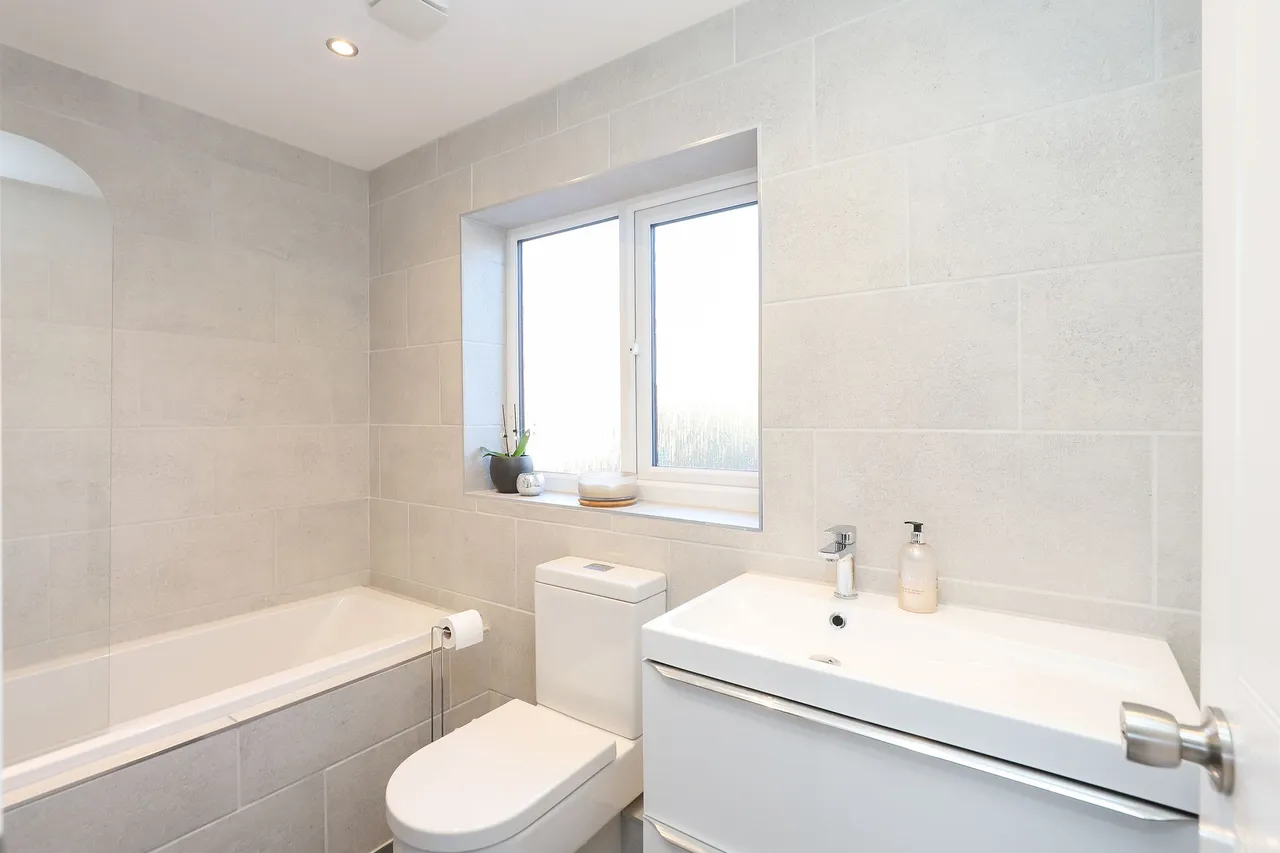 Fulford Close, Chesterfield, S40, photo 18