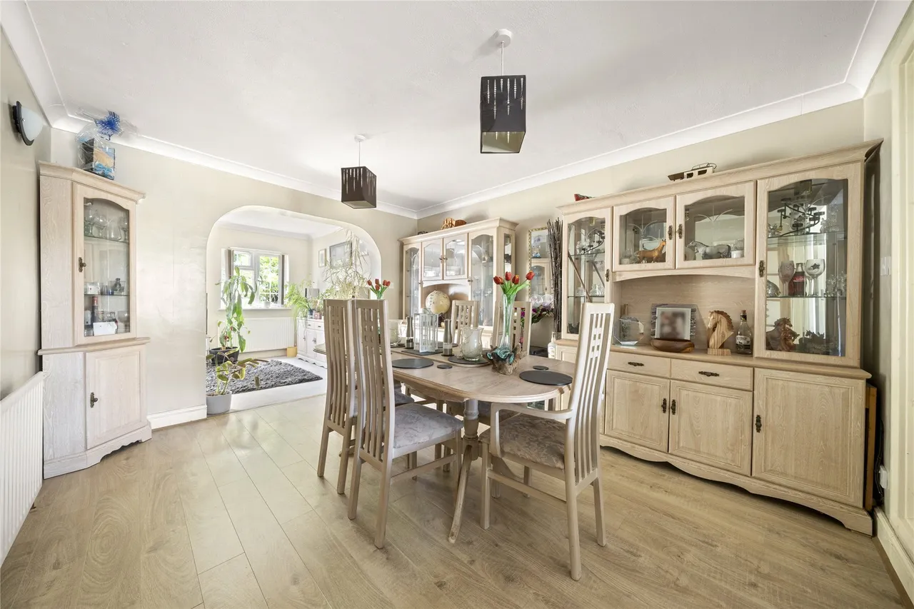 Molesey Park Avenue, West Molesey, Surrey, KT8, photo 4