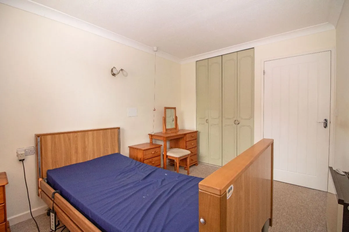 Hulbert Road, Waterlooville, PO7 7JZ, photo 14