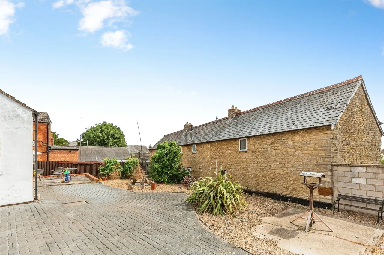 Victoria Street, Irthlingborough, NN9, photo 18