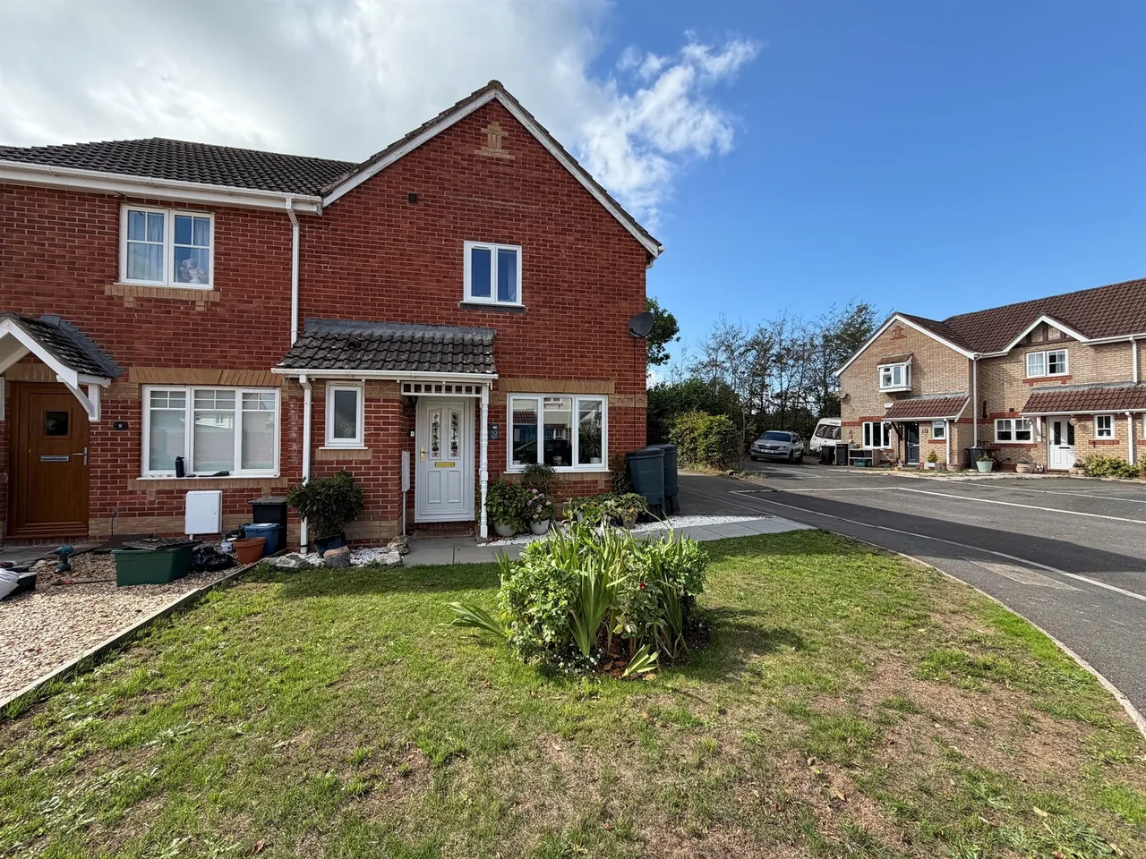 Bullfinch Close, Cullompton, photo 6