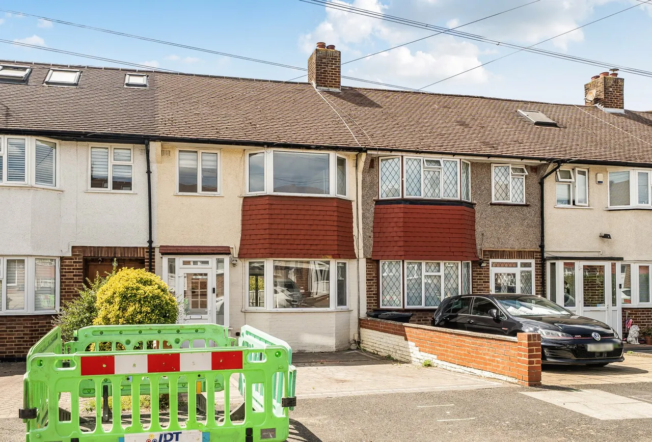 Lynmouth Avenue, Morden, SM4 4RR, photo 21