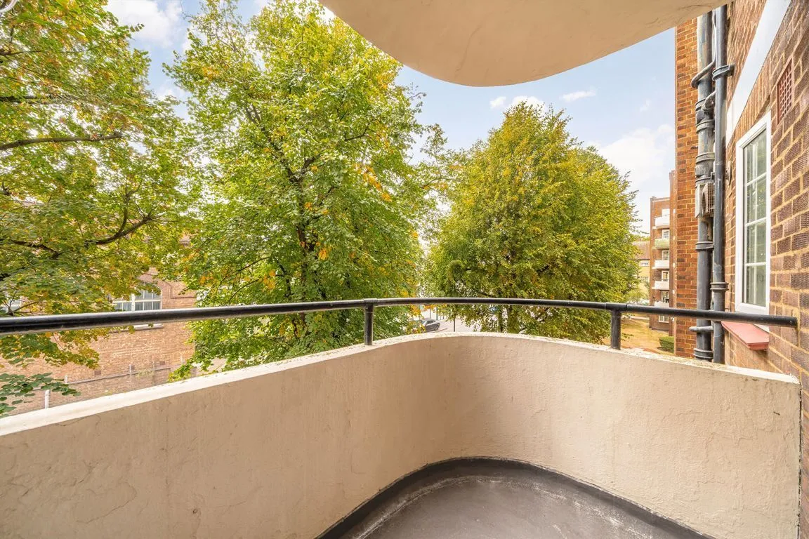 Bollo Lane, W3, photo 6
