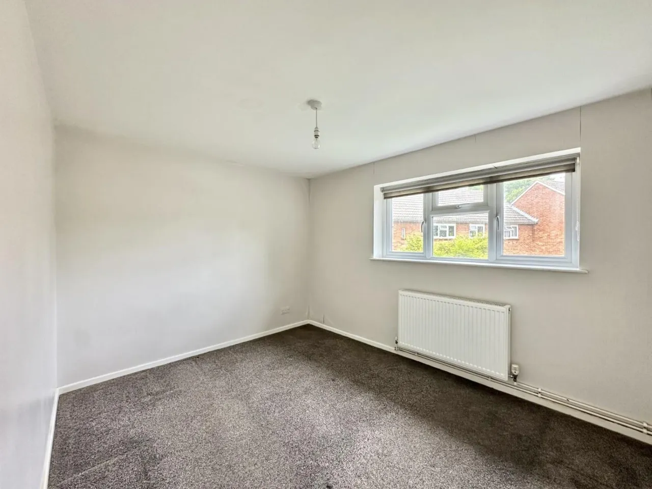 Sycamore Avenue, Hayes, photo 8