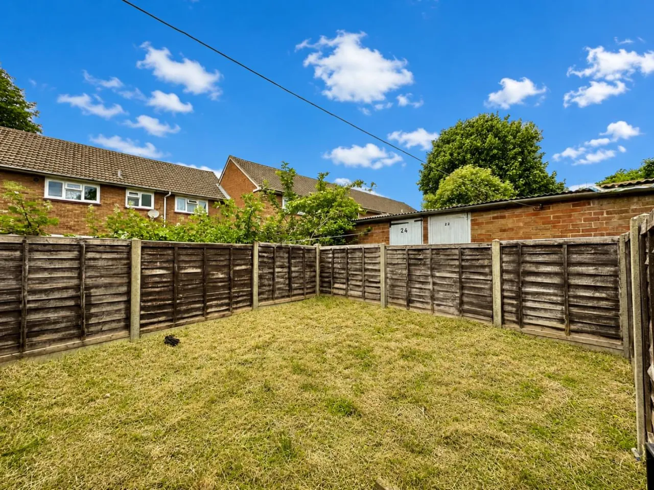 Sycamore Avenue, Hayes, photo 11