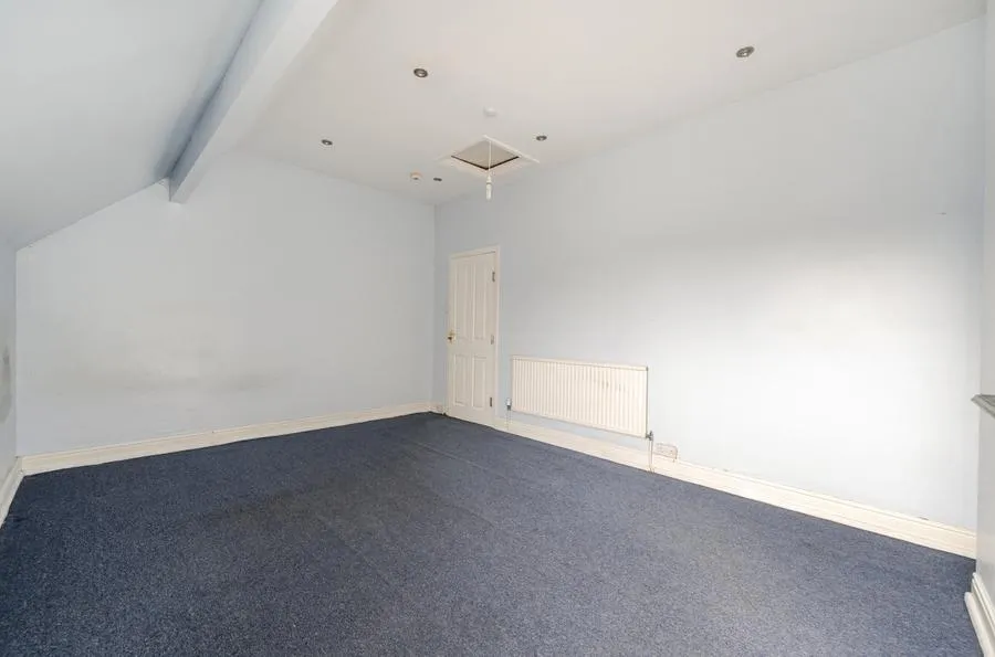 Dickenson Road, Manchester, M14, photo 17