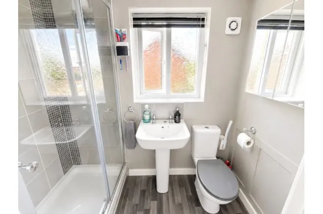 Lulworth Road, Boulton Moor, DE24, photo 5
