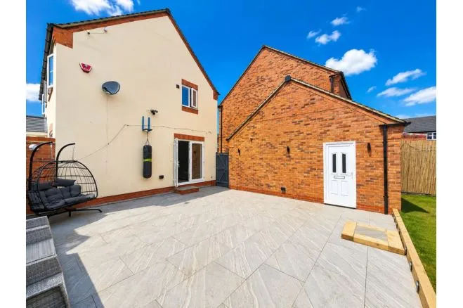 Lulworth Road, Boulton Moor, DE24, photo 8