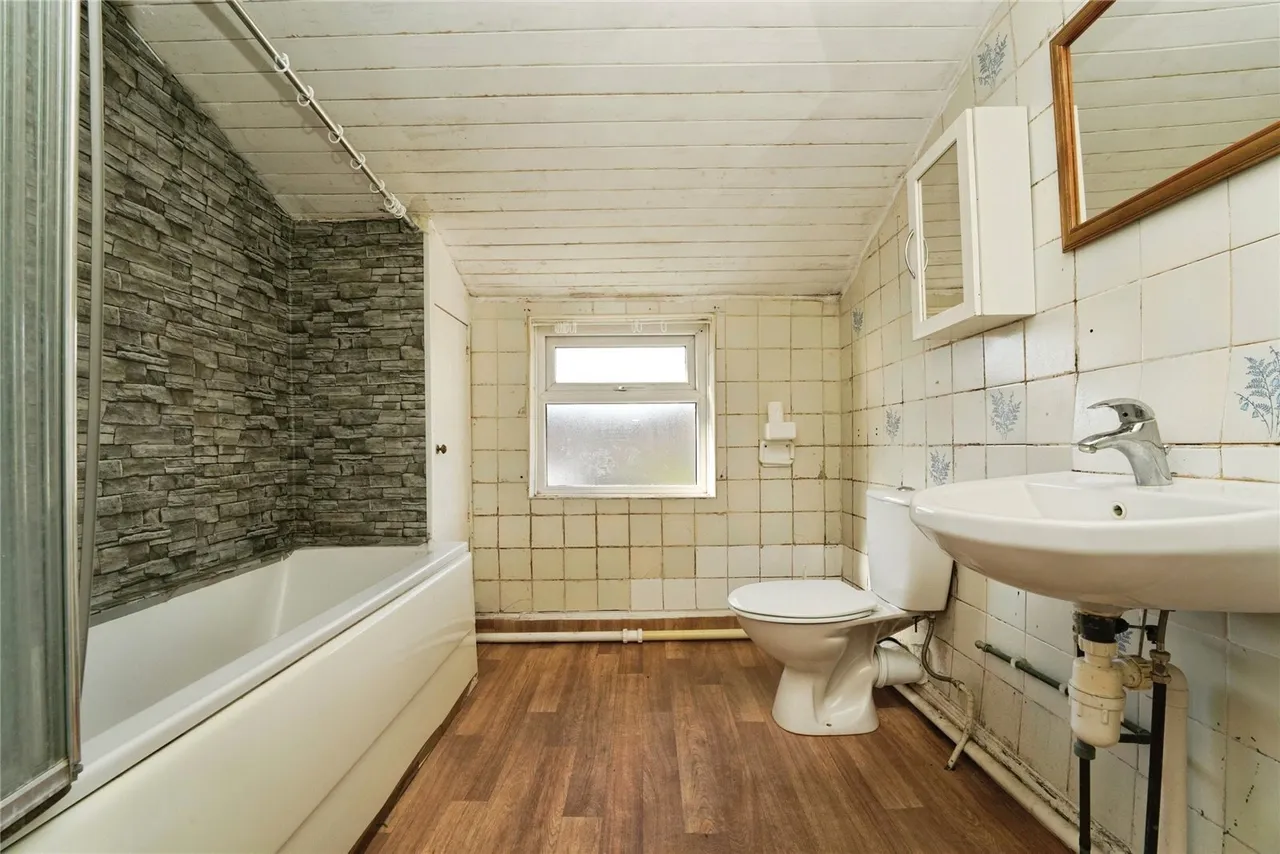 Widden Street, Gloucester, Gloucestershire, GL1, photo 11