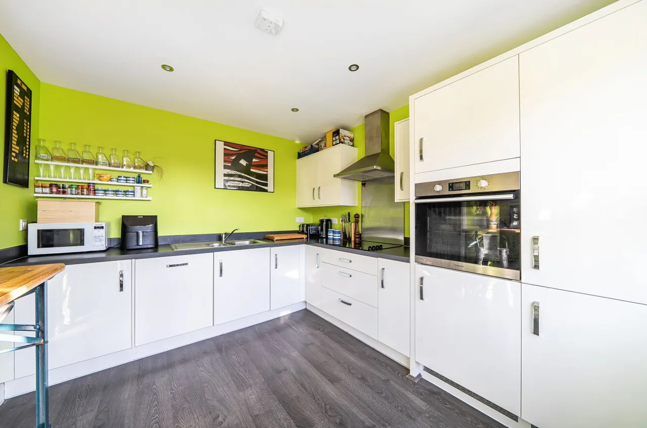 Beech Avenue, Bracklesham Bay, PO20, photo 10