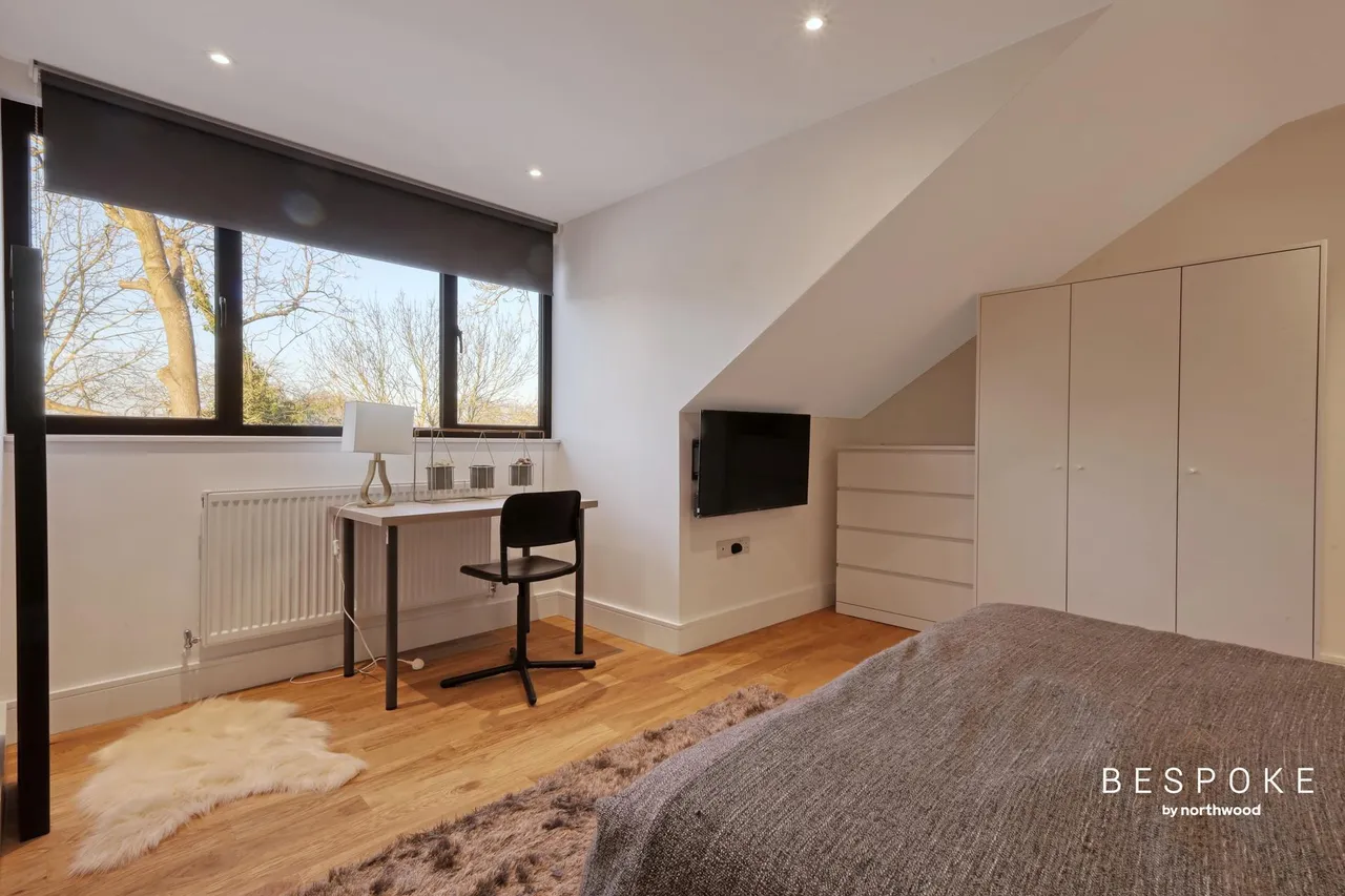 Hubbard Close, Hornchurch, RM11, photo 16