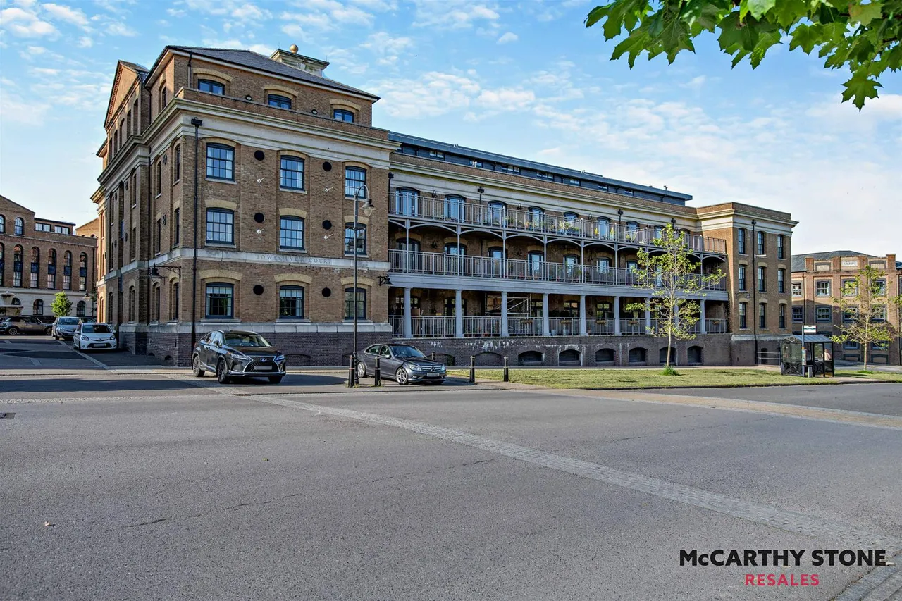 Bowes Lyon Place, Poundbury, DT1, photo 21