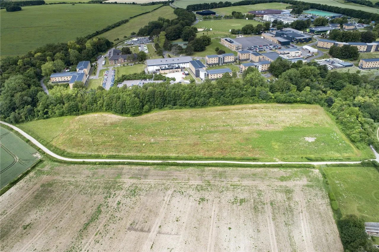 Land At Hookpit Farm, Kings Worthy, Winchester, Hampshire, SO21 2RR, photo 6