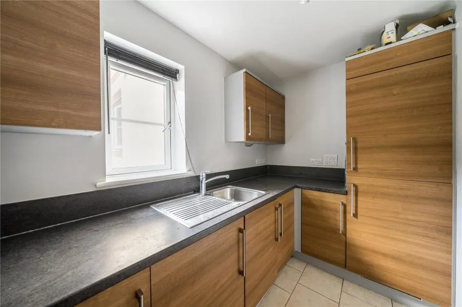 Freer Crescent, High Wycombe, HP13, photo 12