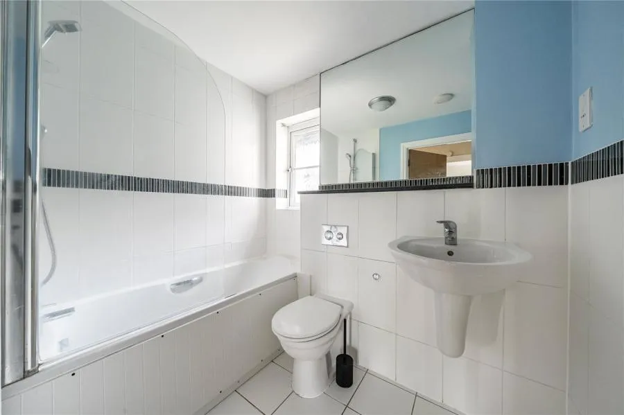 Freer Crescent, High Wycombe, HP13, photo 7