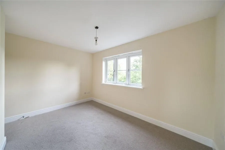Freer Crescent, High Wycombe, HP13, photo 10