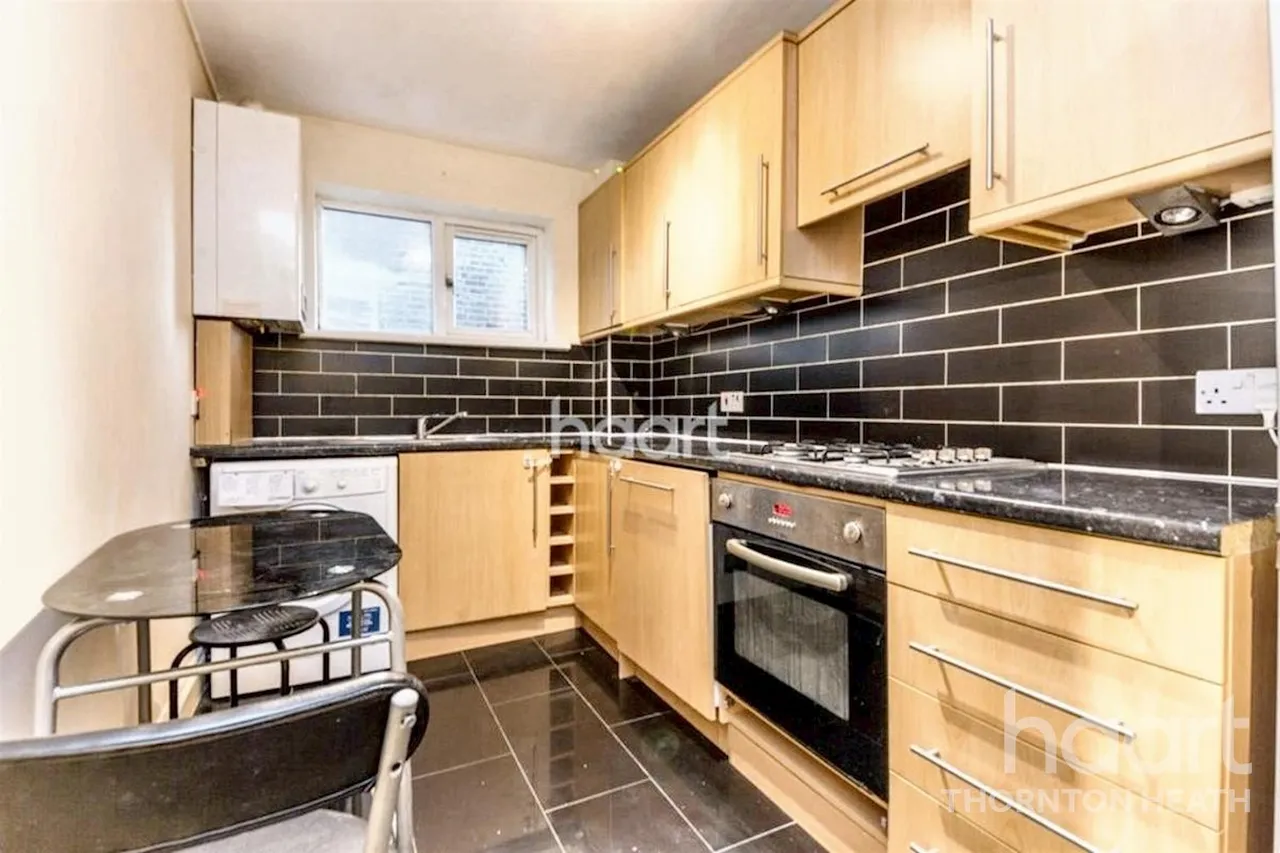 Brigstock Road, Thornton Heath, CR7, photo 3