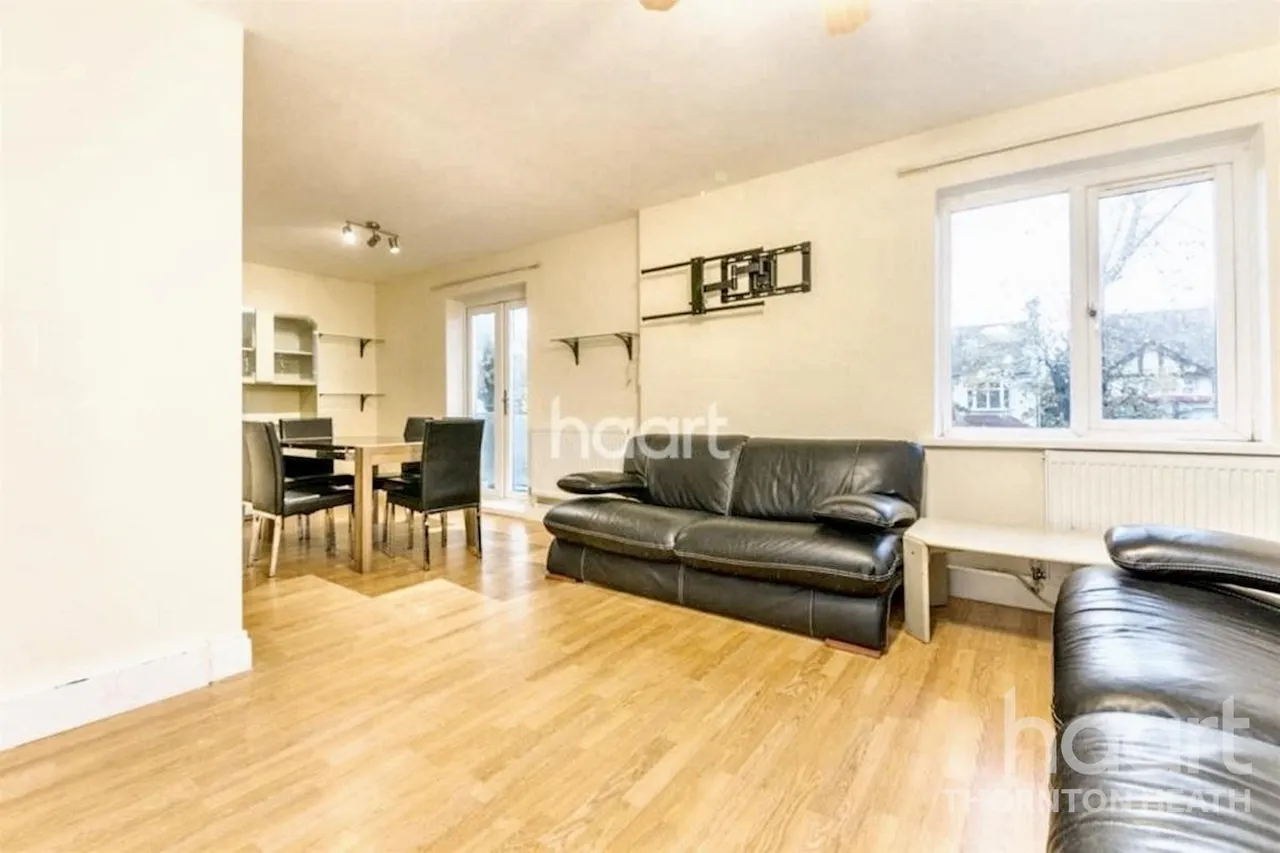 Brigstock Road, Thornton Heath, CR7, photo 2