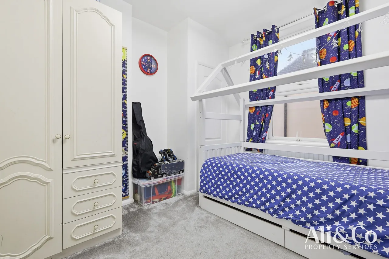Hampden Road, Grays, Essex, RM17 5JP, photo 16