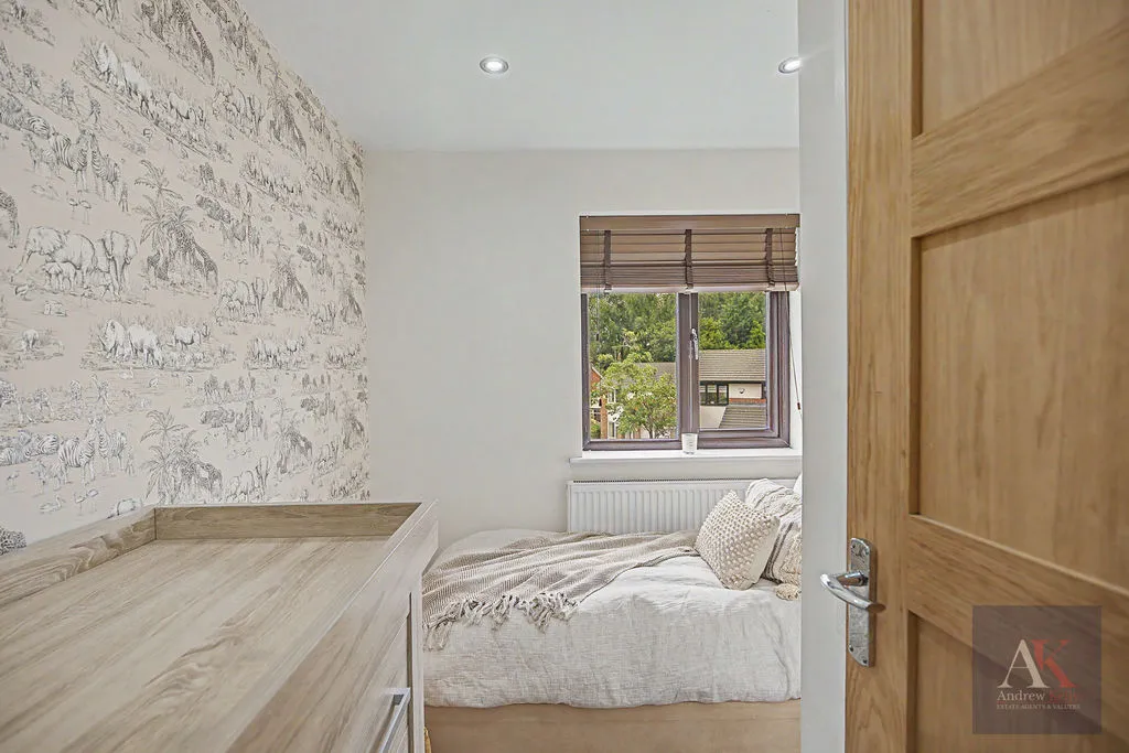 Foxglove Court Shawclough, Rochdale OL12 6XF, photo 16