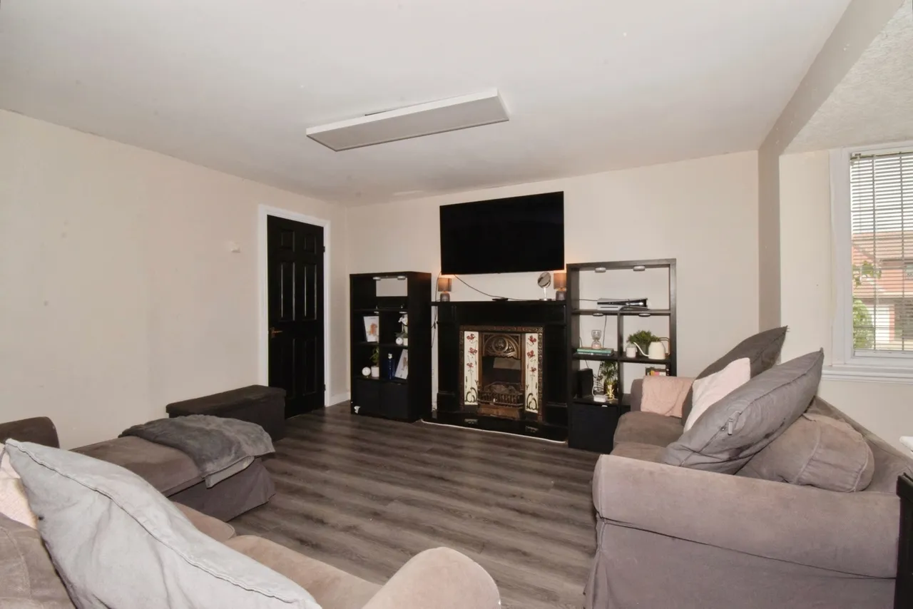Barn Close, Wigston, LE18, photo 6