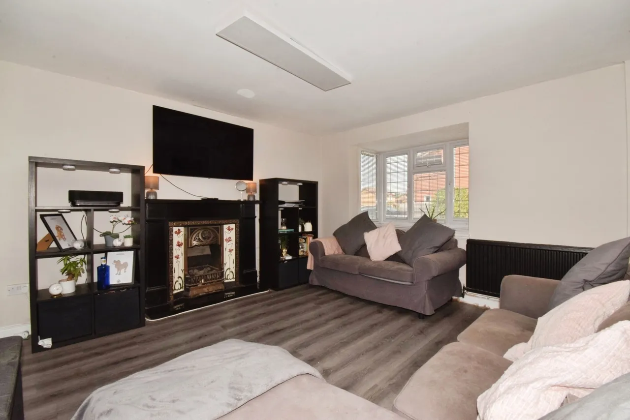Barn Close, Wigston, LE18, photo 5