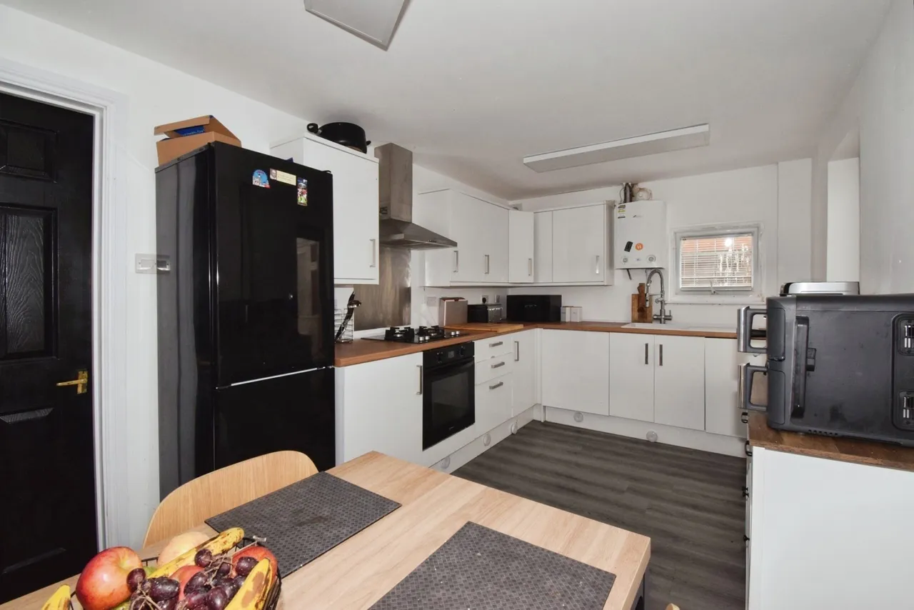 Barn Close, Wigston, LE18, photo 3