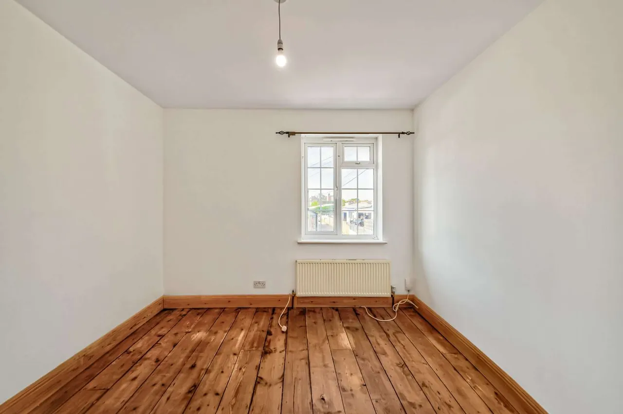 Windmill Road, Hampton Hill, Hampton, TW12 1RH, photo 4