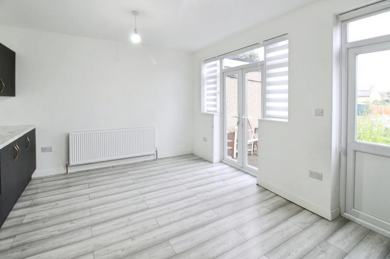 Collier Row, Romford, RM5, photo 7