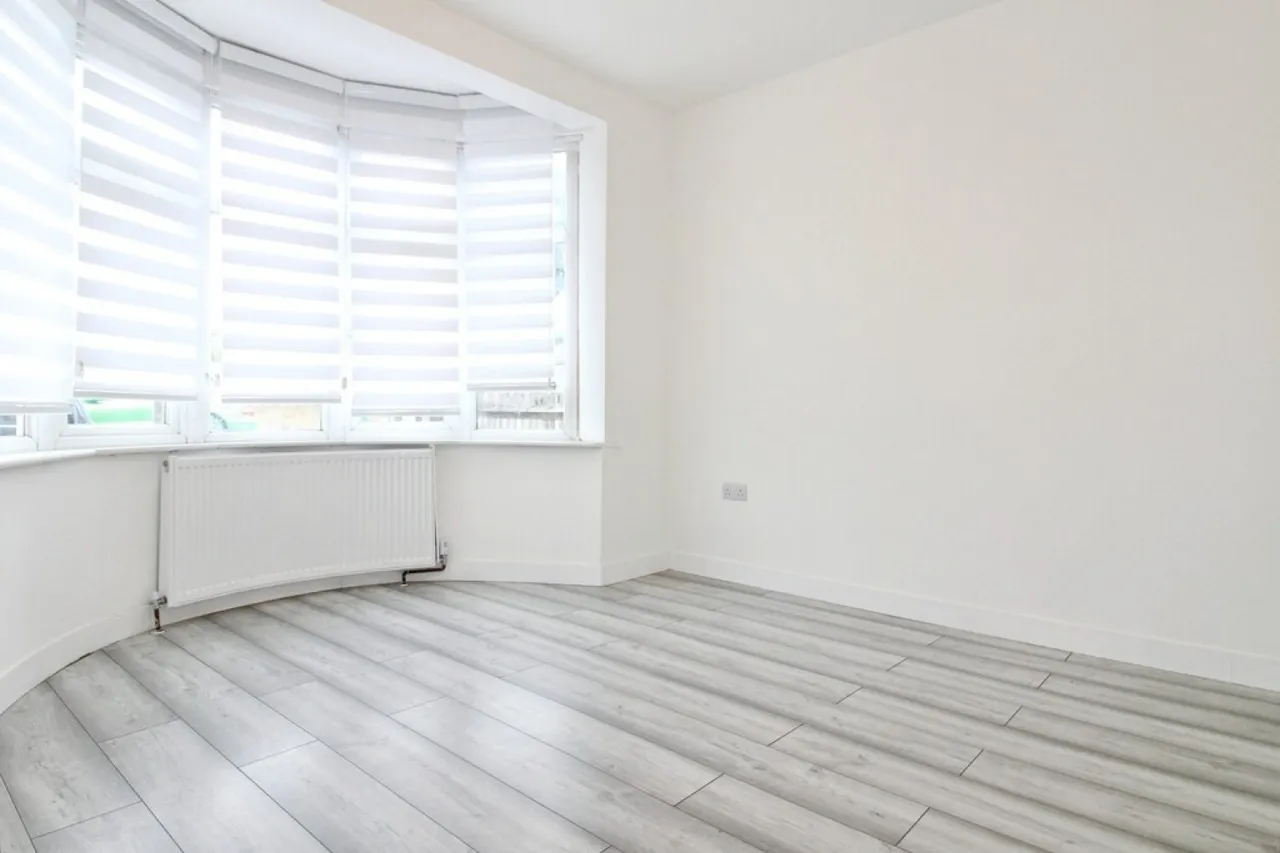 Collier Row, Romford, RM5, photo 4