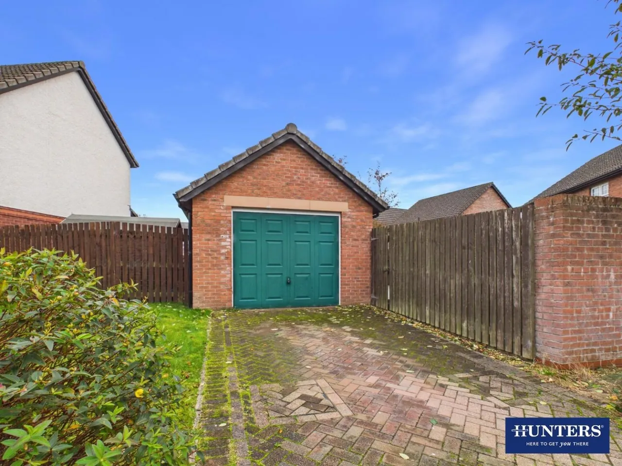 Haining Close, Dumfries, DG1, photo 12