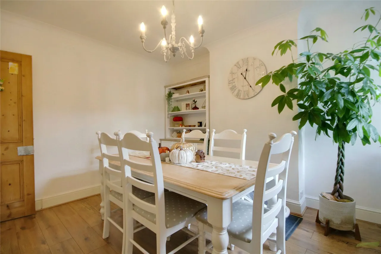 Church Road, Addlestone, KT15, photo 4