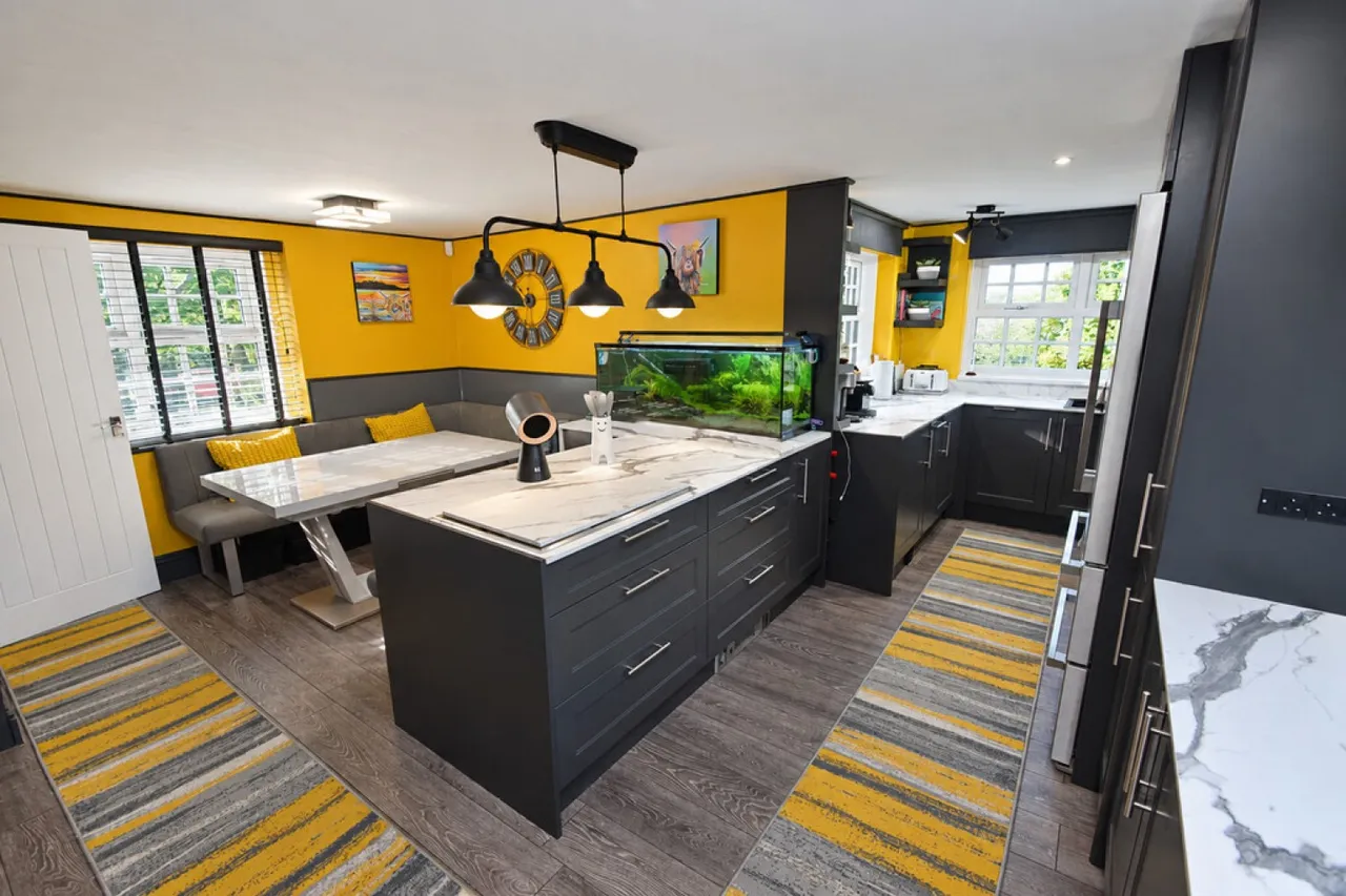 Wrose, Bradford, BD18, photo 2
