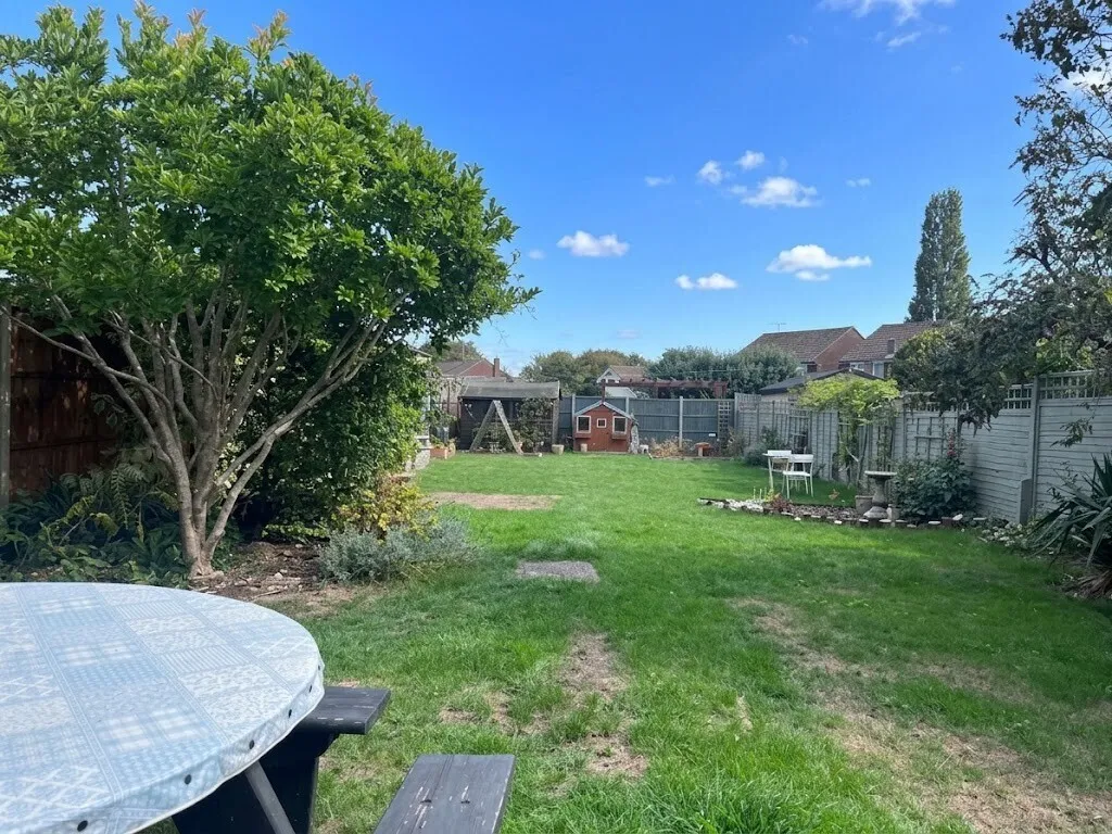 Tring Road, Aylesbury, HP20, photo 19