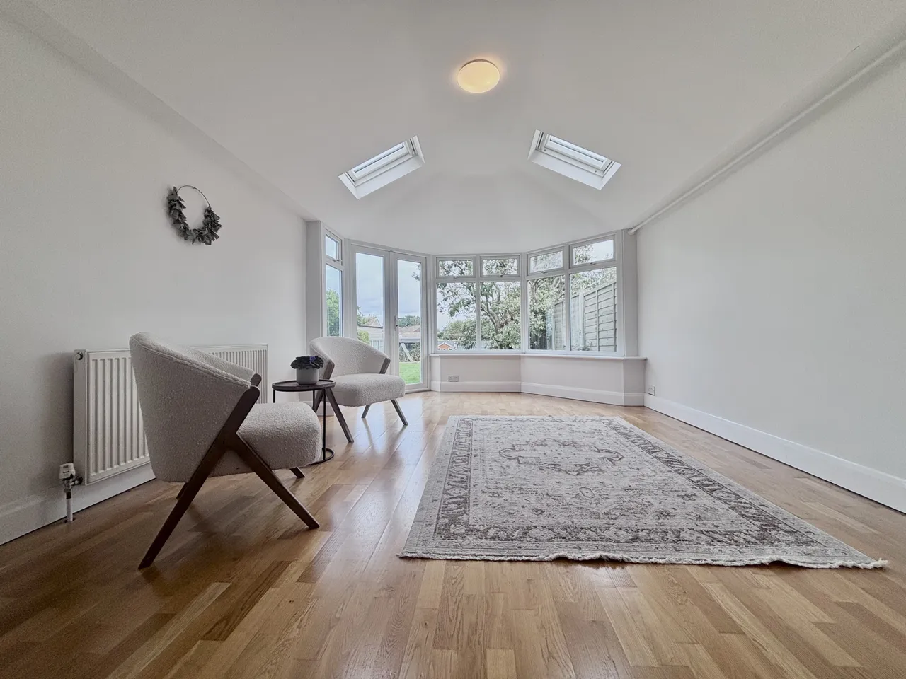 Tring Road, Aylesbury, HP20, photo 2