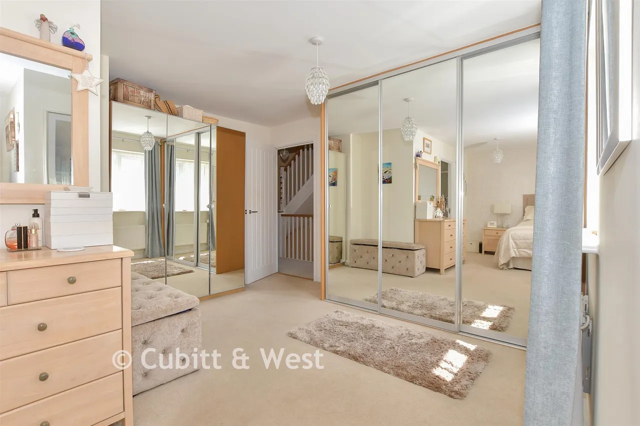 Heydon Way, Broadbridge Heath, RH12, photo 15