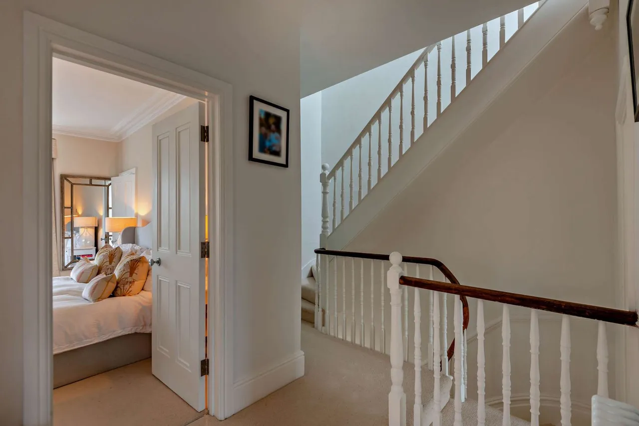 Frances Road, Windsor, Berkshire, SL4 3AG, photo 10