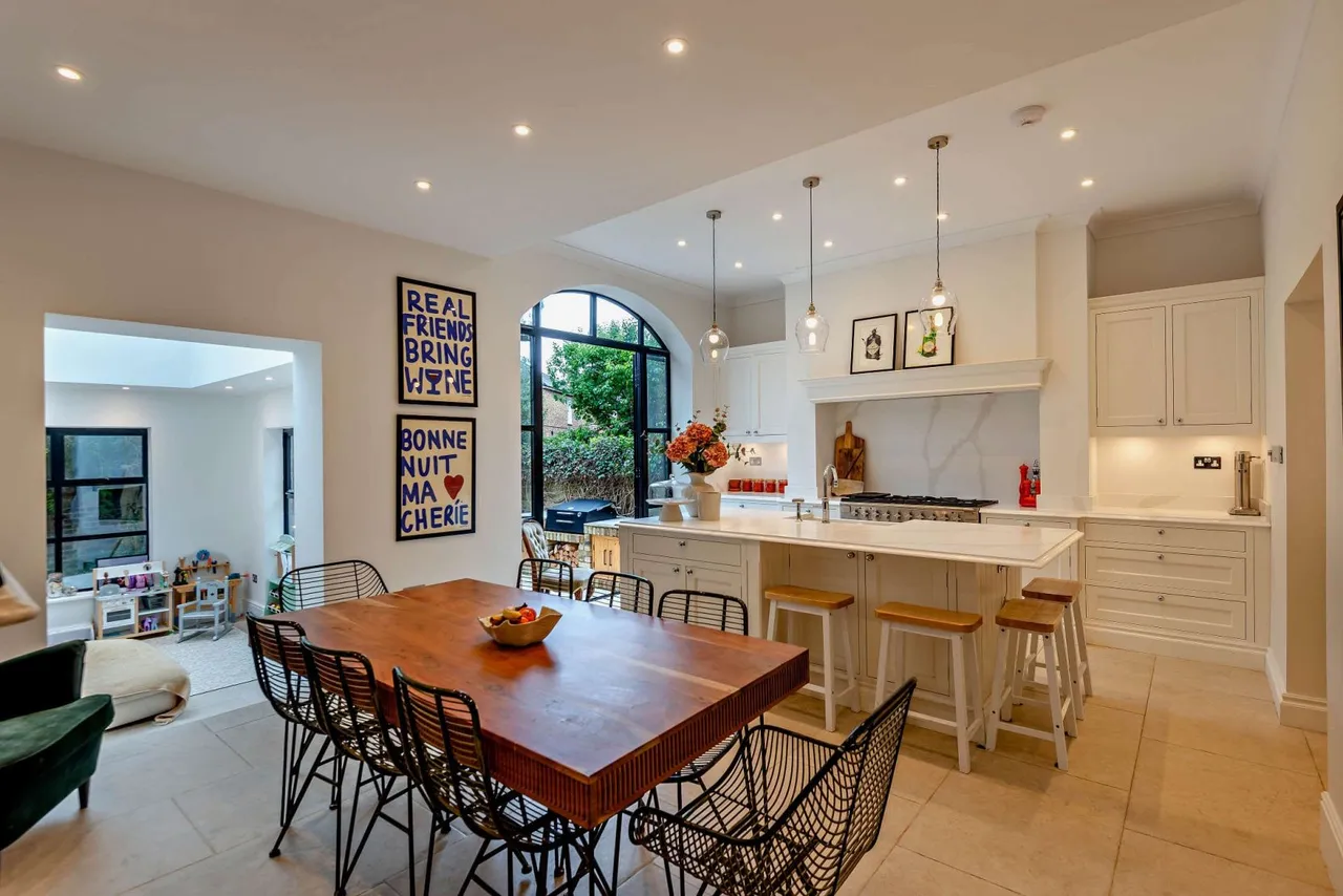Frances Road, Windsor, Berkshire, SL4 3AG, photo 8