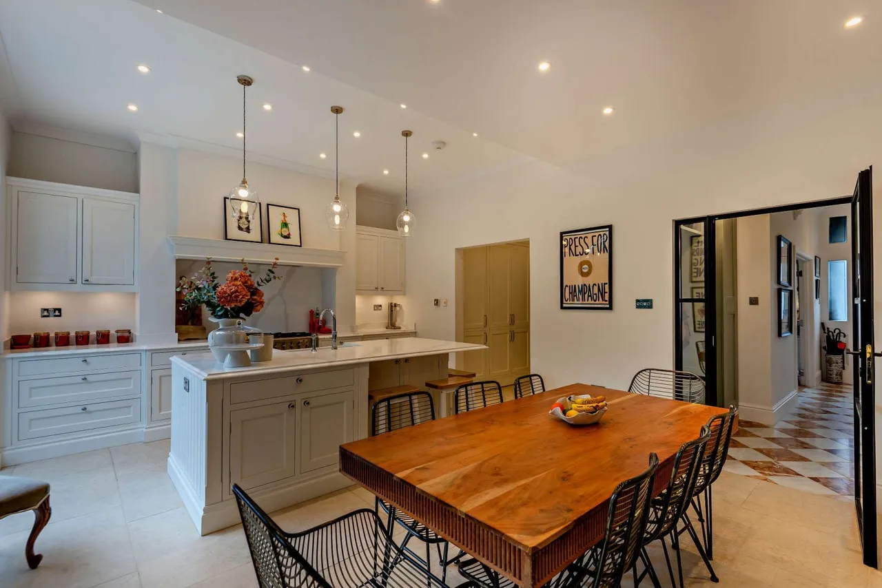 Frances Road, Windsor, Berkshire, SL4 3AG, photo 9
