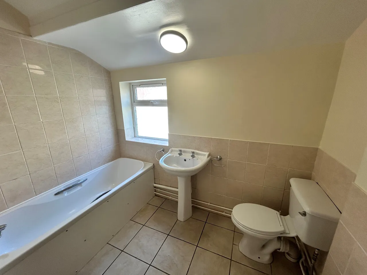 Newcome Road, PORTSMOUTH, photo 4