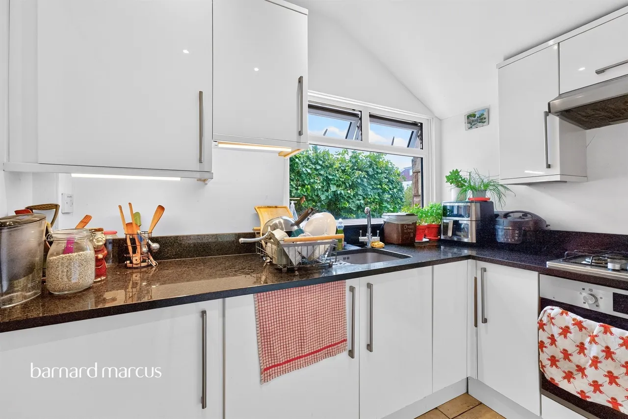 Woodgrange Avenue, London, photo 12