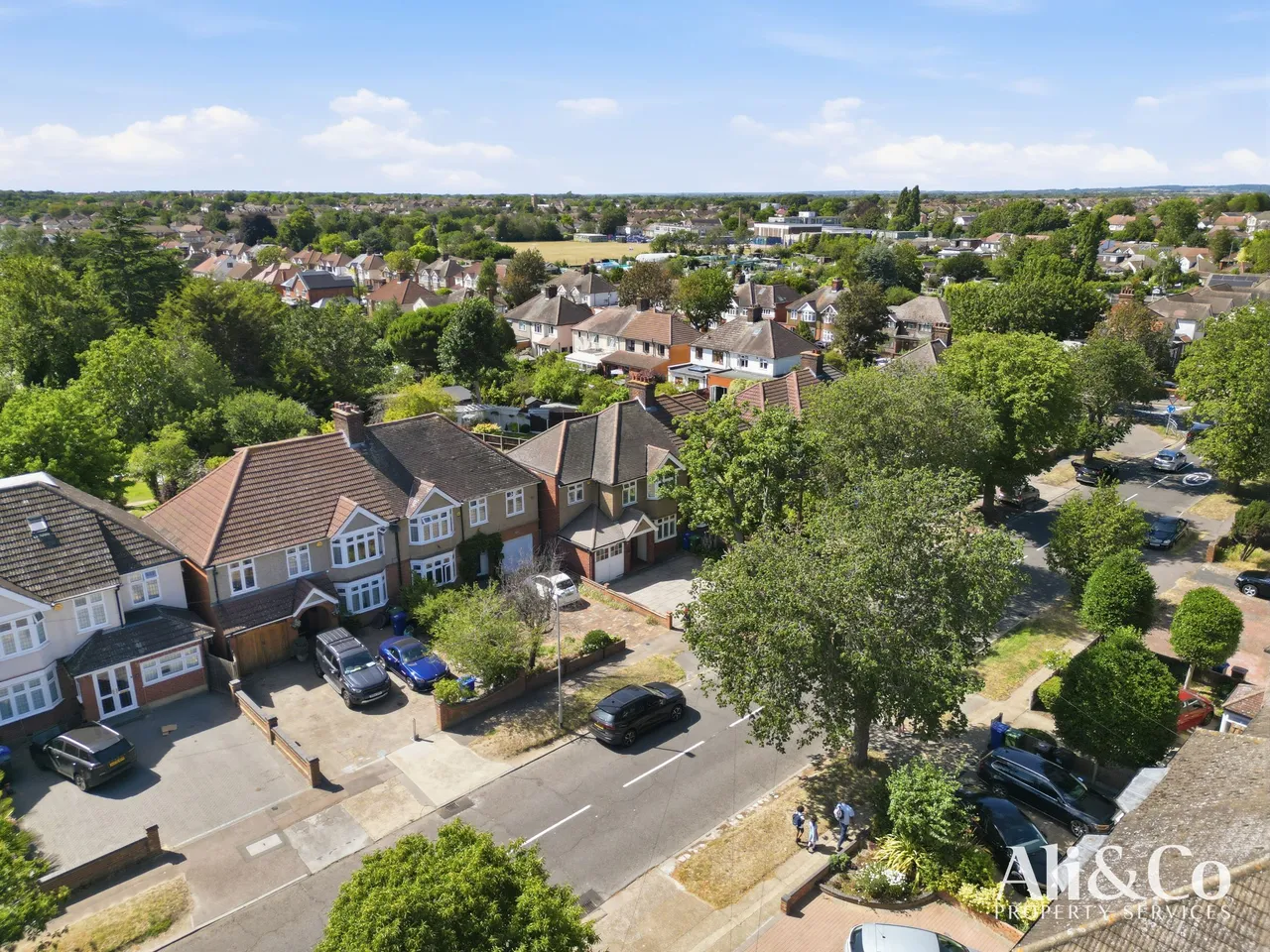 Bradleigh Avenue, Grays, Essex, RM17 5XD, photo 3