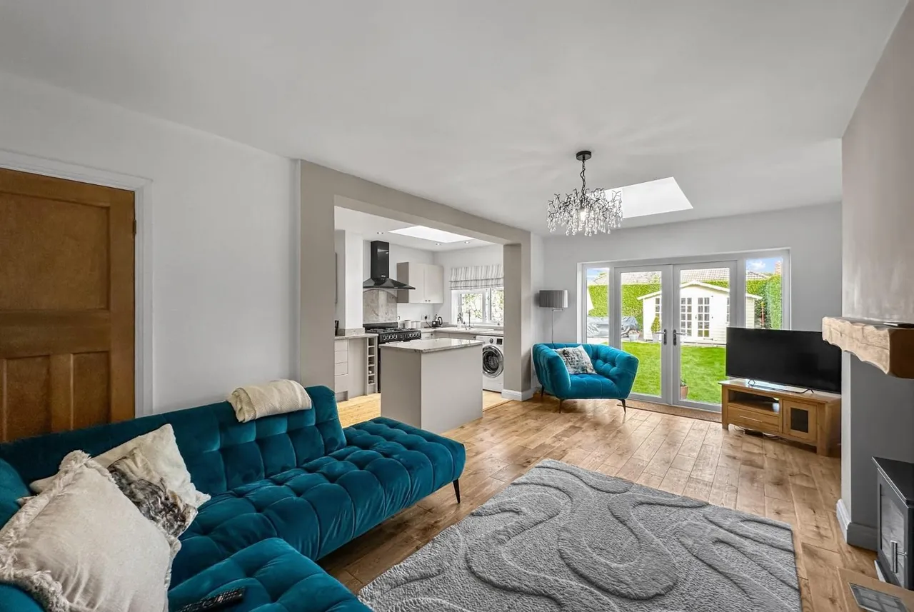 Attwood Road, Timperley, Cheshire WA15 7NJ, photo 3